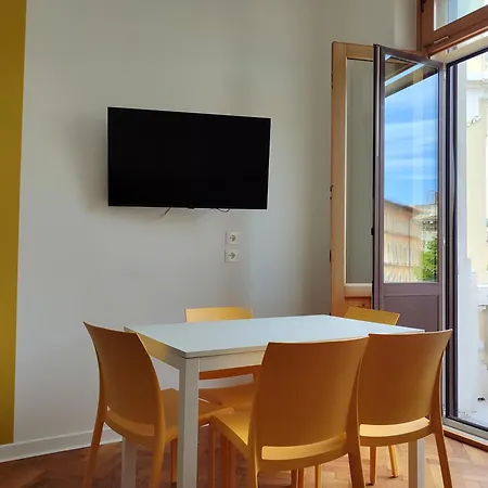 Guest house Triestecenter & - Colori Di *